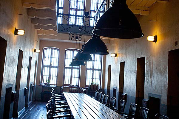 En av många konferensrum - i ett gammal fängelse av amerikansk typ förlagd på anrika Varbergs fästning.